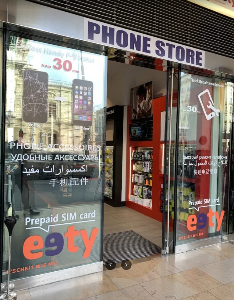 Geschäftsportal von 1Phonestore am Opernring in Wien